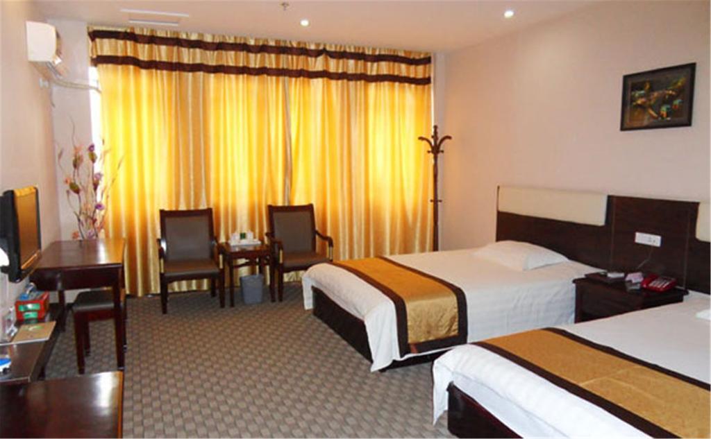 Wudangshan Yinjie Holiday Hotel Danjiangkou Rum bild